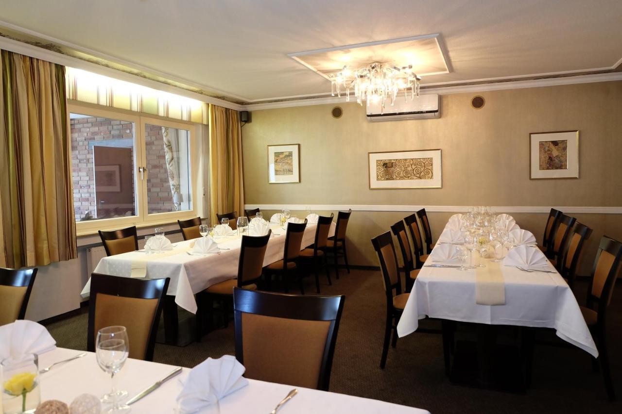 Hotel Mennicken Würselen Dış mekan fotoğraf