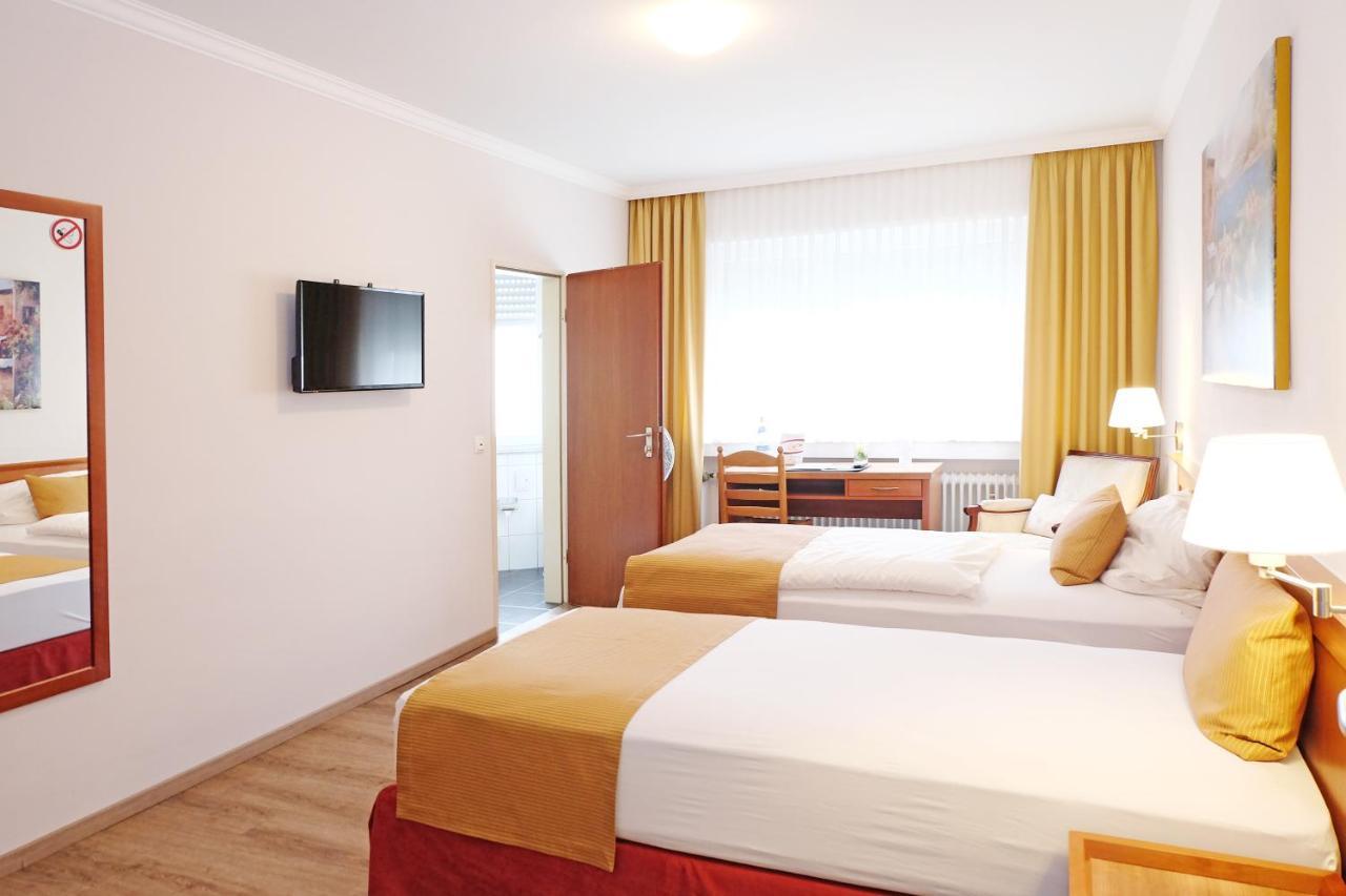 Hotel Mennicken Würselen Dış mekan fotoğraf