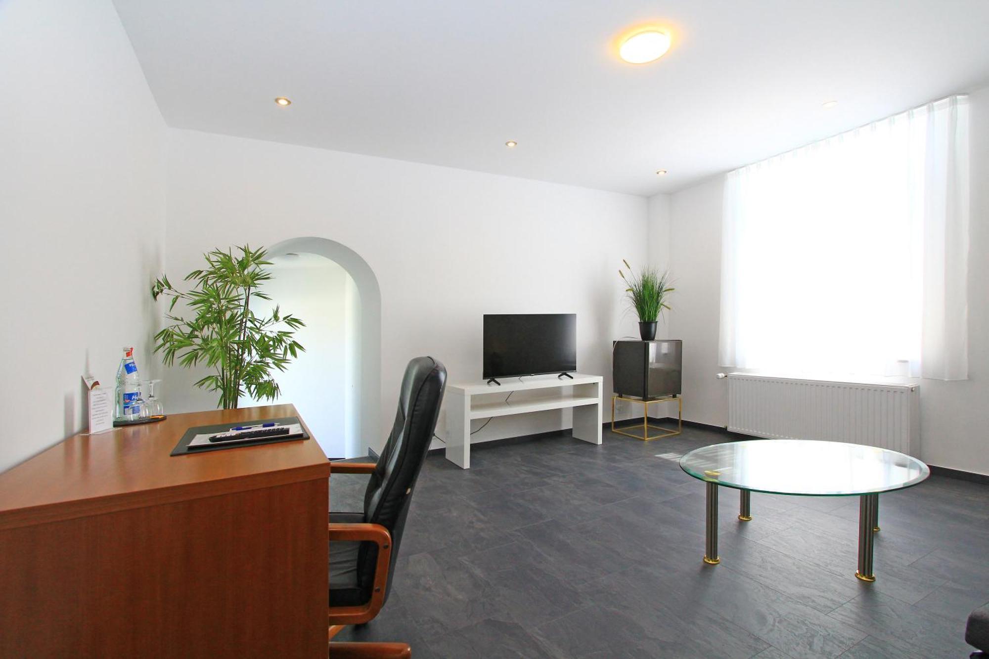 Hotel Mennicken Würselen Dış mekan fotoğraf