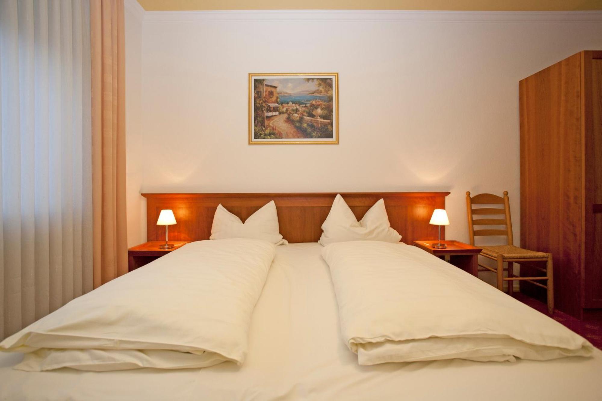 Hotel Mennicken Würselen Dış mekan fotoğraf