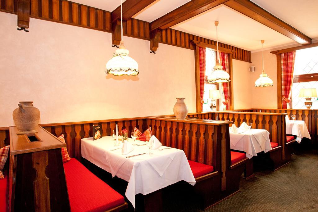 Hotel Mennicken Würselen Dış mekan fotoğraf